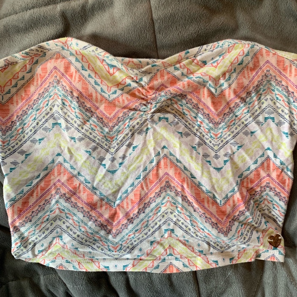 Tribal pattern strapless bandeau